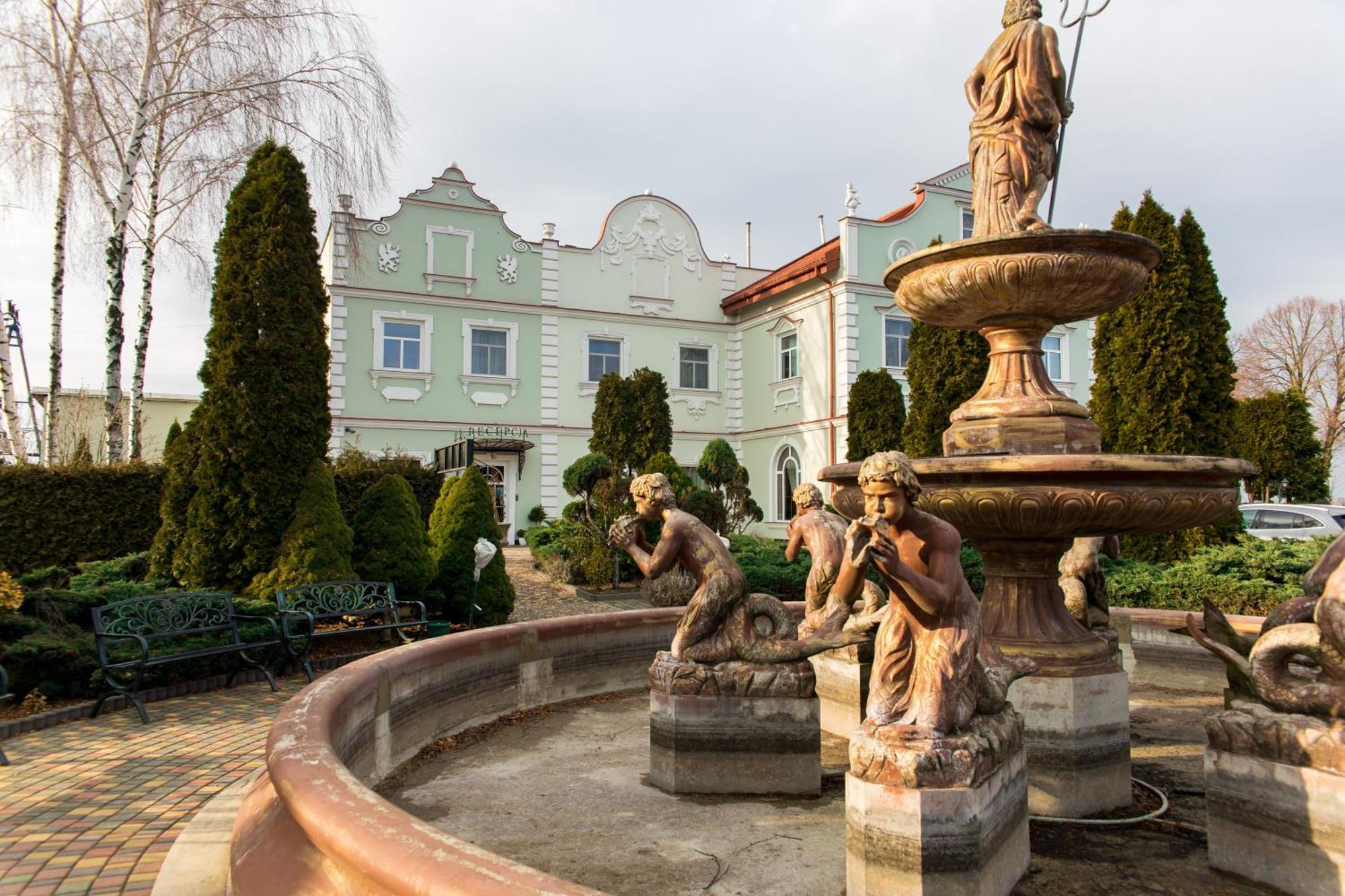 Hotel Napoleon Wroblew  Luaran gambar