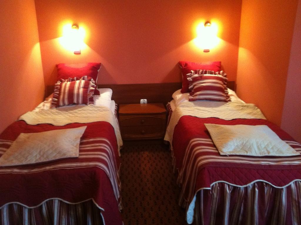 Hotel Napoleon Wroblew  Luaran gambar
